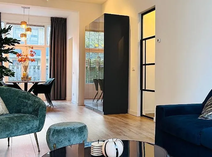 Sofia's Mansion Bréda